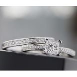 IGI CERTIFICATED *VS2 / E* PLATINUM (950) DIAMOND RING SET