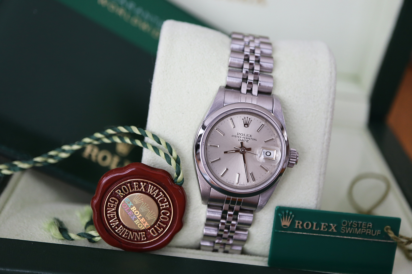 *STUNNING* ROLEX DATEJUST REF. 69240 - STEEL / SILVER DIAL (BOX & CERTIFICATE) - Image 2 of 9