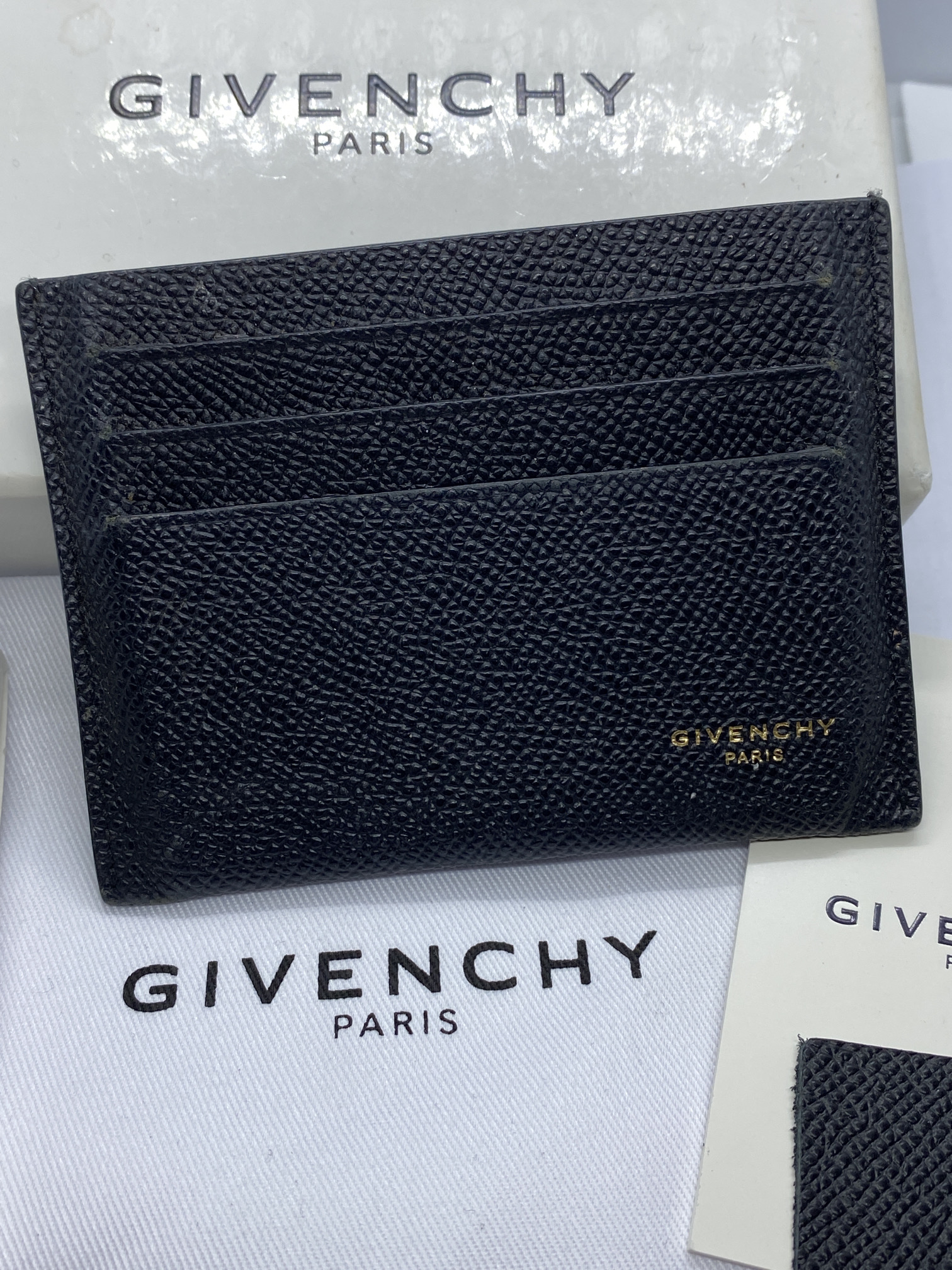 GIVENCHY LEATHER CREDIT CARD HOLDER WITH BOX ETC - Image 2 of 5