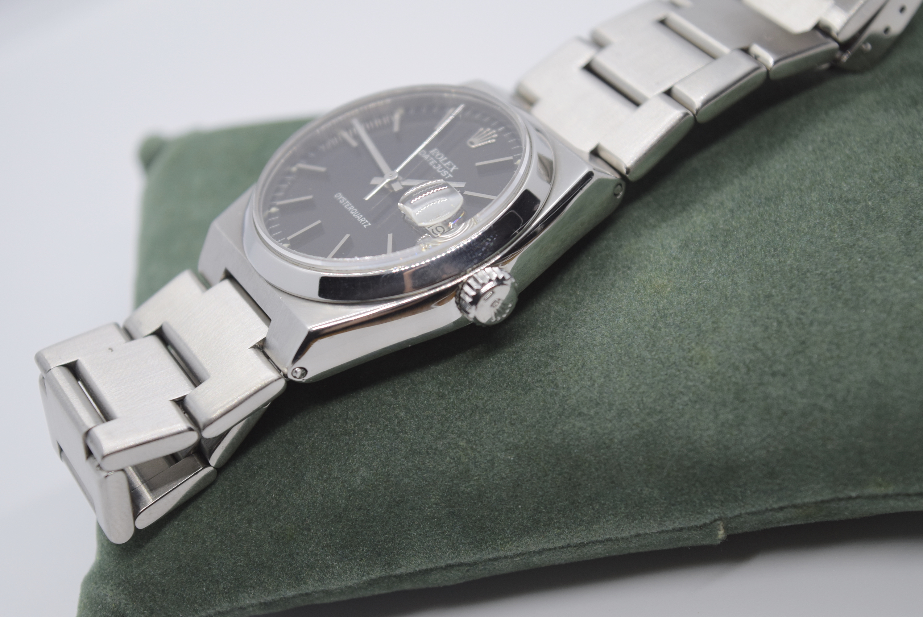 STEEL ROLEX DATEJUST OYSTERQUARTZ REF. 17000 (BLACK DIAL) - 36MM - Image 10 of 11