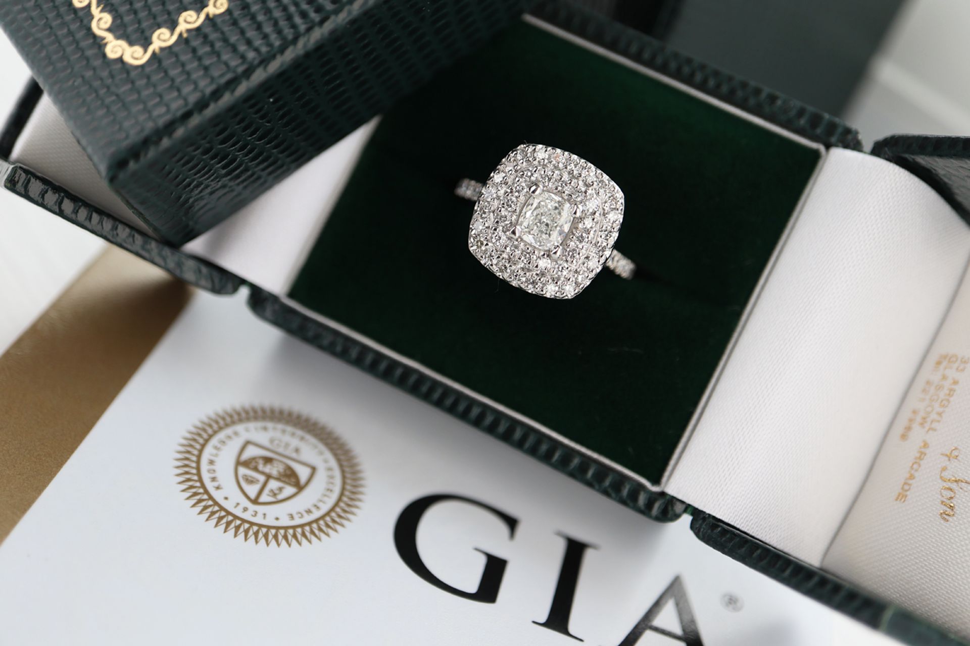 *GIA CERTIFICATED PLATINUM (VS2 / F) DIAMOND RING - 1.00TCW - Image 11 of 18