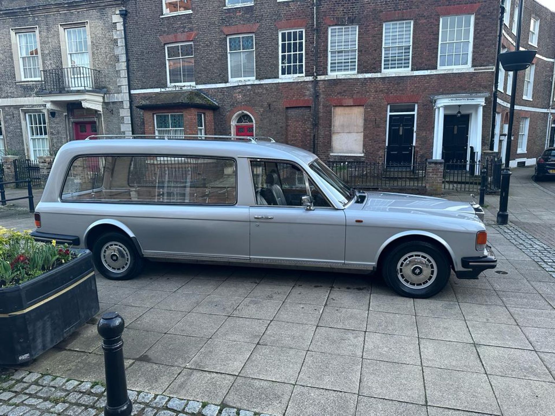 1988 ROLLS ROYCE SILVER SPIRIT HEARSE - Image 2 of 30