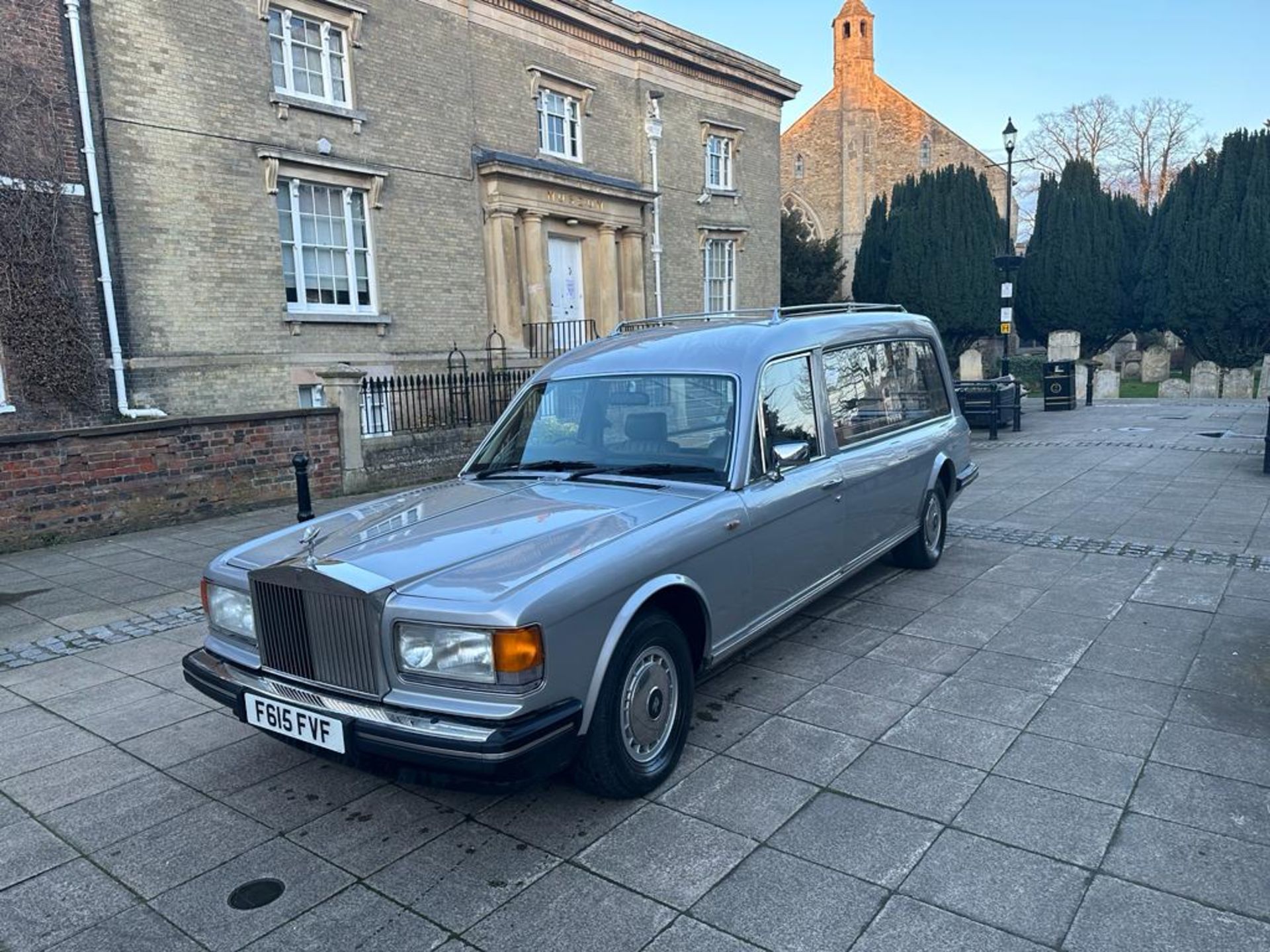 1988 ROLLS ROYCE SILVER SPIRIT HEARSE