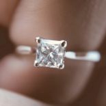 *VVS2 / D*  0.85CT PRINCESS CUT DIAMOND SOLITAIRE PLATINUM RING