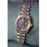 ROLEX DATEJUST REF. 69173 18K/ STEEL LADIES 26MM DIAMOND/ BLACK MOP WRISTWATCH (62523D.18 R8 CLASP)