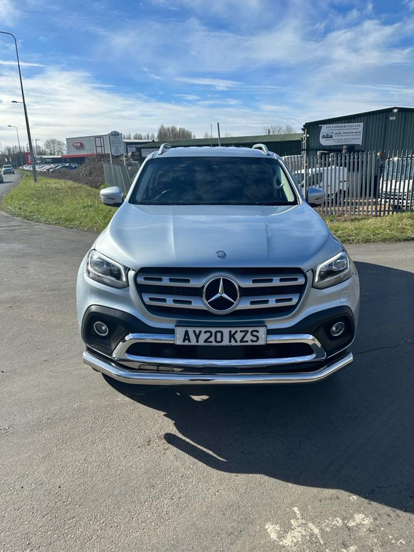 2020 20 REG MERCEDES BENZ X350 POWER D 4MATIC DOUBLE CAB TRUCK 28k MILES + VAT - Image 6 of 22