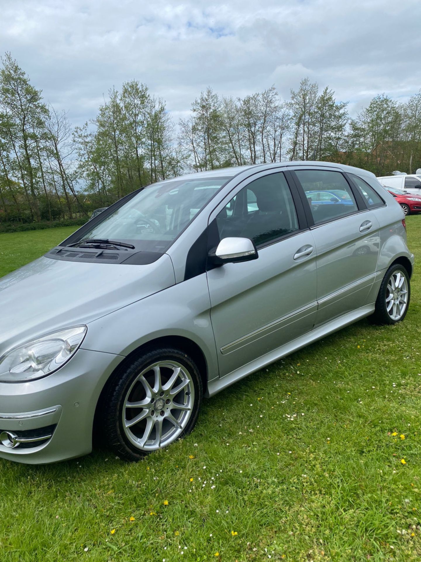 MERCEDES B180 CDI CLASS 59 REG - 119k - STARTS & DRIVES - Image 3 of 10