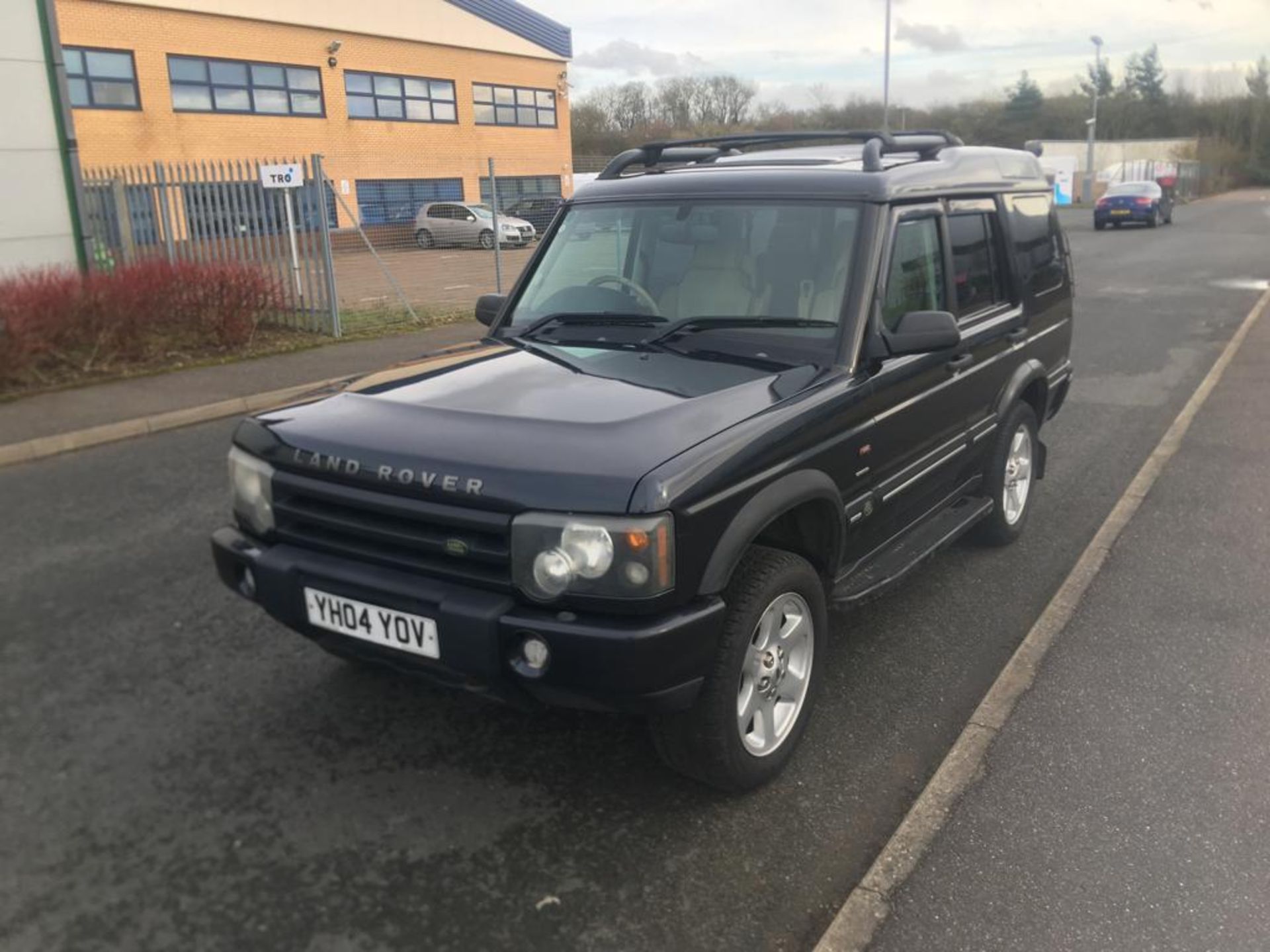 2004 04 LAND ROVER DISCOVERY ES PREMIUM TD5A