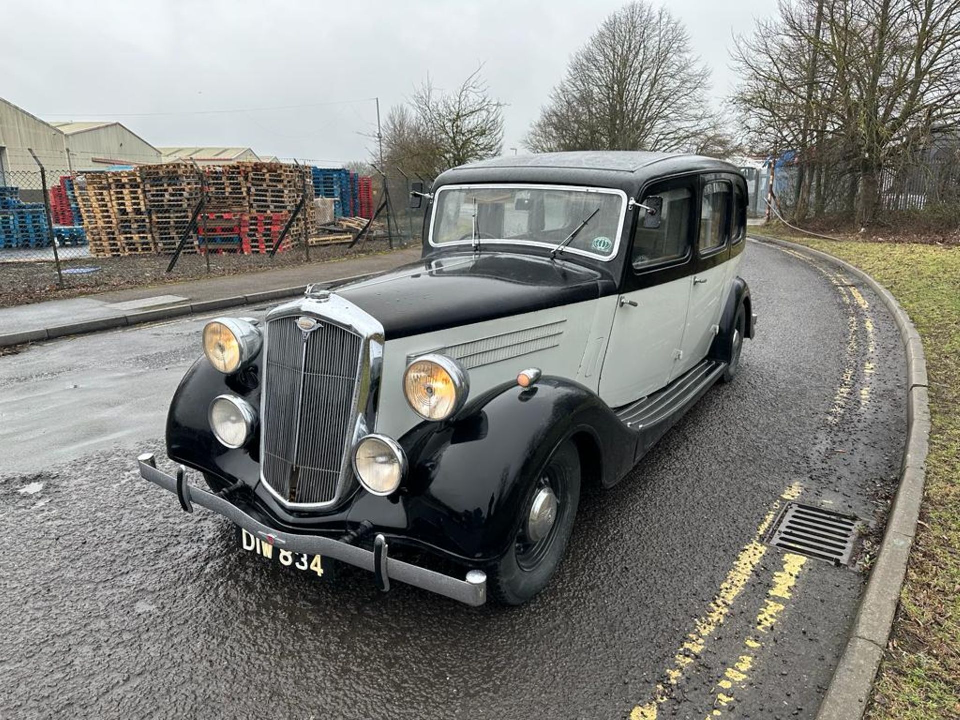 1938 WOLSELEY CLASSIC CAR - Image 3 of 13