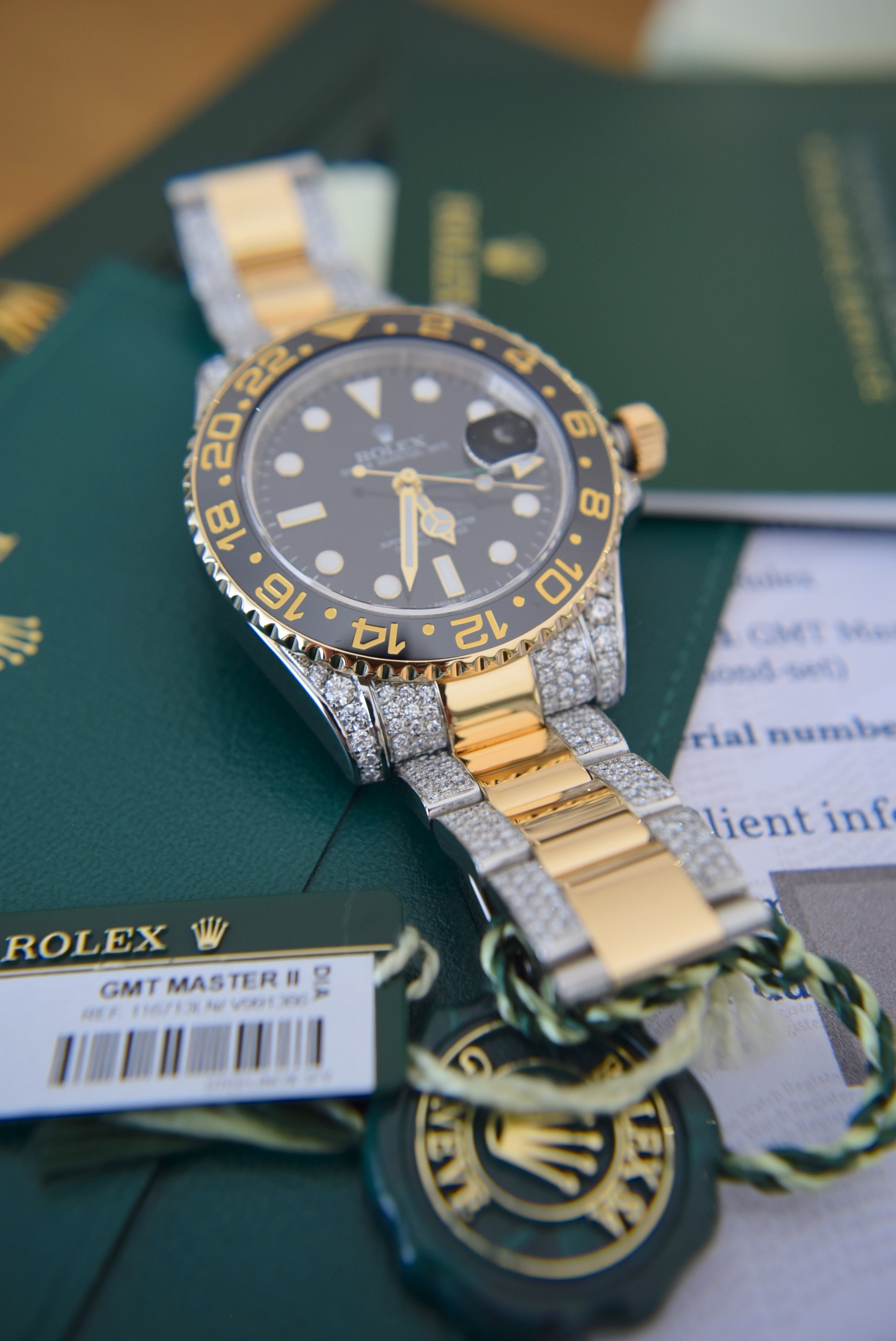 DIAMOND-SET ROLEX GMT MASTER II REF. 116713LN - STEEL & 18K YELLOW GOLD (BOX & ACCESSORIES ETC) - Image 22 of 28