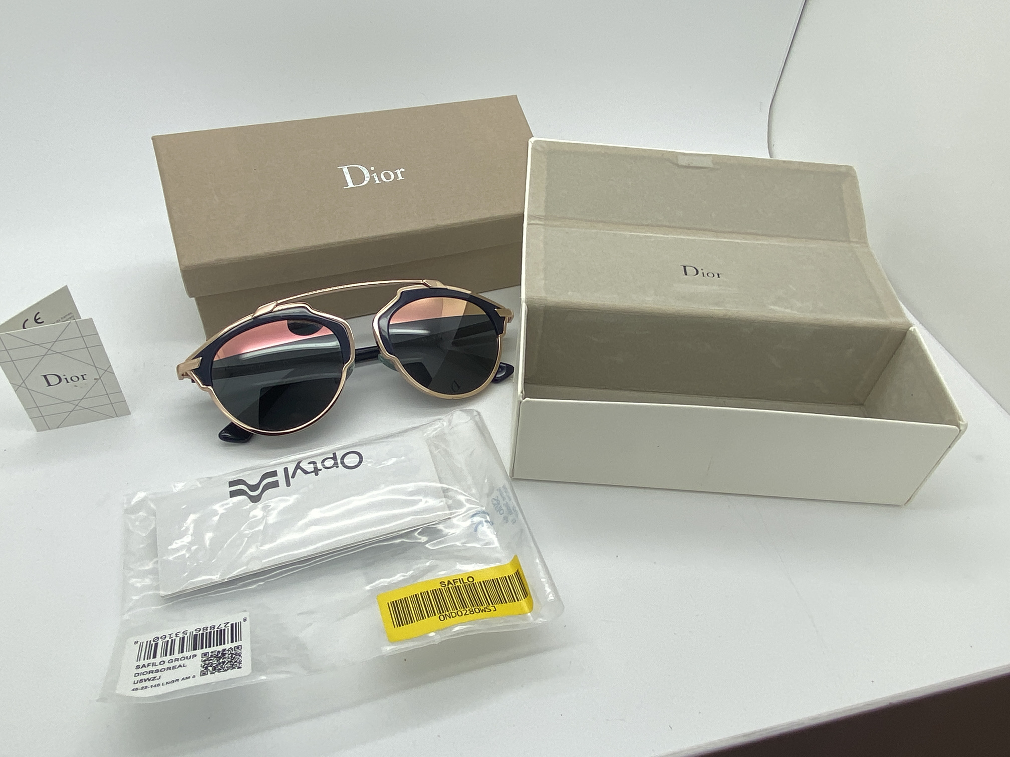 CHRISTIAN DIOR BOXED SUNGLASSES WITH CASE