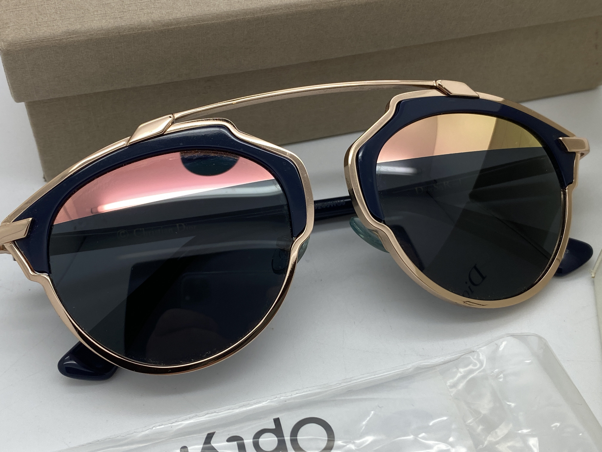 CHRISTIAN DIOR BOXED SUNGLASSES WITH CASE - Image 2 of 8