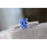 BEAUTIFUL *CEYLON BLUE* SAPPHIRE & BRILLIANT DIAMOND RING - DIAMOND SET GALLERY WITH MILGRAIN ACCENT