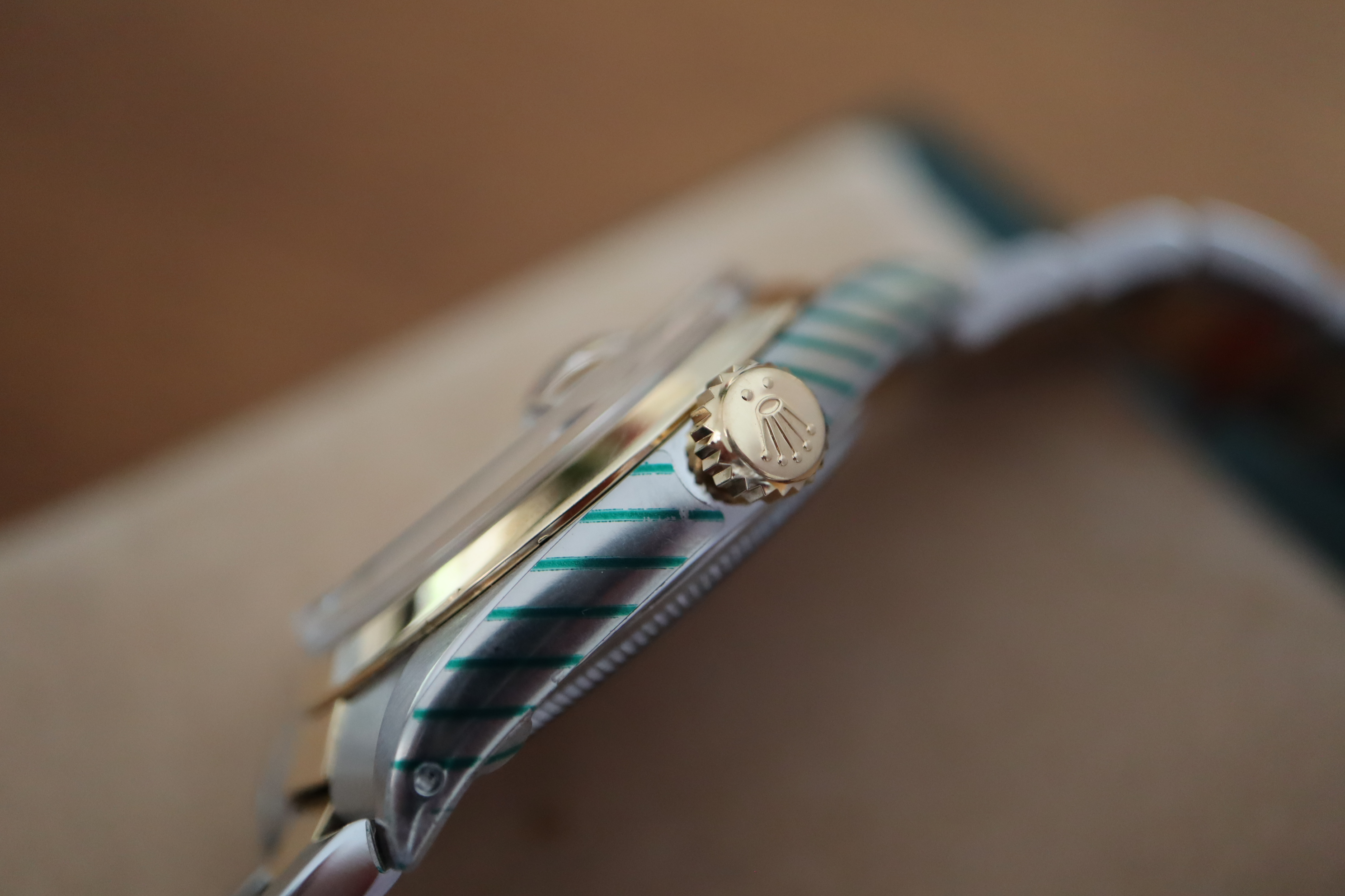 ROLEX MENS OYSTER PERPETUAL DATE (REF.1500) - 18K GOLD & STEEL 'BLUE JEANS' DIAL - Image 11 of 14