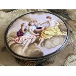 CIRCA 1880 VIENNA : HAND PAINTED CHERUBS ENAMELLED PILL SNUFF TRINKET POT