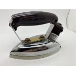 CALOR 115 190 BAKELITE HANDLE 1950'S VINTAGE IRON