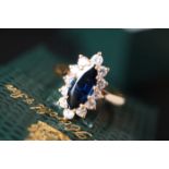 2.22CT SAPPHIRE & DIAMOND RING - 18K GOLD SAPPHIRE: 1.50CT | DEEP ROYAL BLUE DIAMOND: 0.72CT