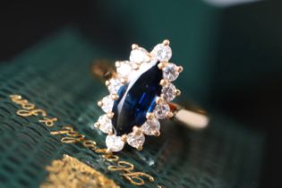 2.22CT SAPPHIRE & DIAMOND RING - 18K GOLD SAPPHIRE: 1.50CT | DEEP ROYAL BLUE DIAMOND: 0.72CT