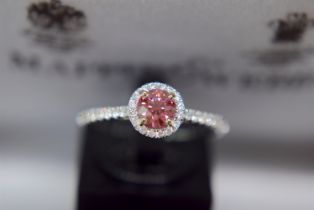 0.60CT VS PINK DIAMOND RING IN 950 PLATINUM (WHITE DIAMOND HALO SETTING) - RING SIZE: N