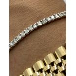 *-* NO RESERVE *-* 4.26ct DIAMOND TENNIS BRACELET (F/G/SI) SET IN WHITE GOLD/ BRILL CUT DIAMONDS