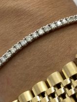 *-* NO RESERVE *-* 4.26ct DIAMOND TENNIS BRACELET (F/G/SI) SET IN WHITE GOLD/ BRILL CUT DIAMONDS