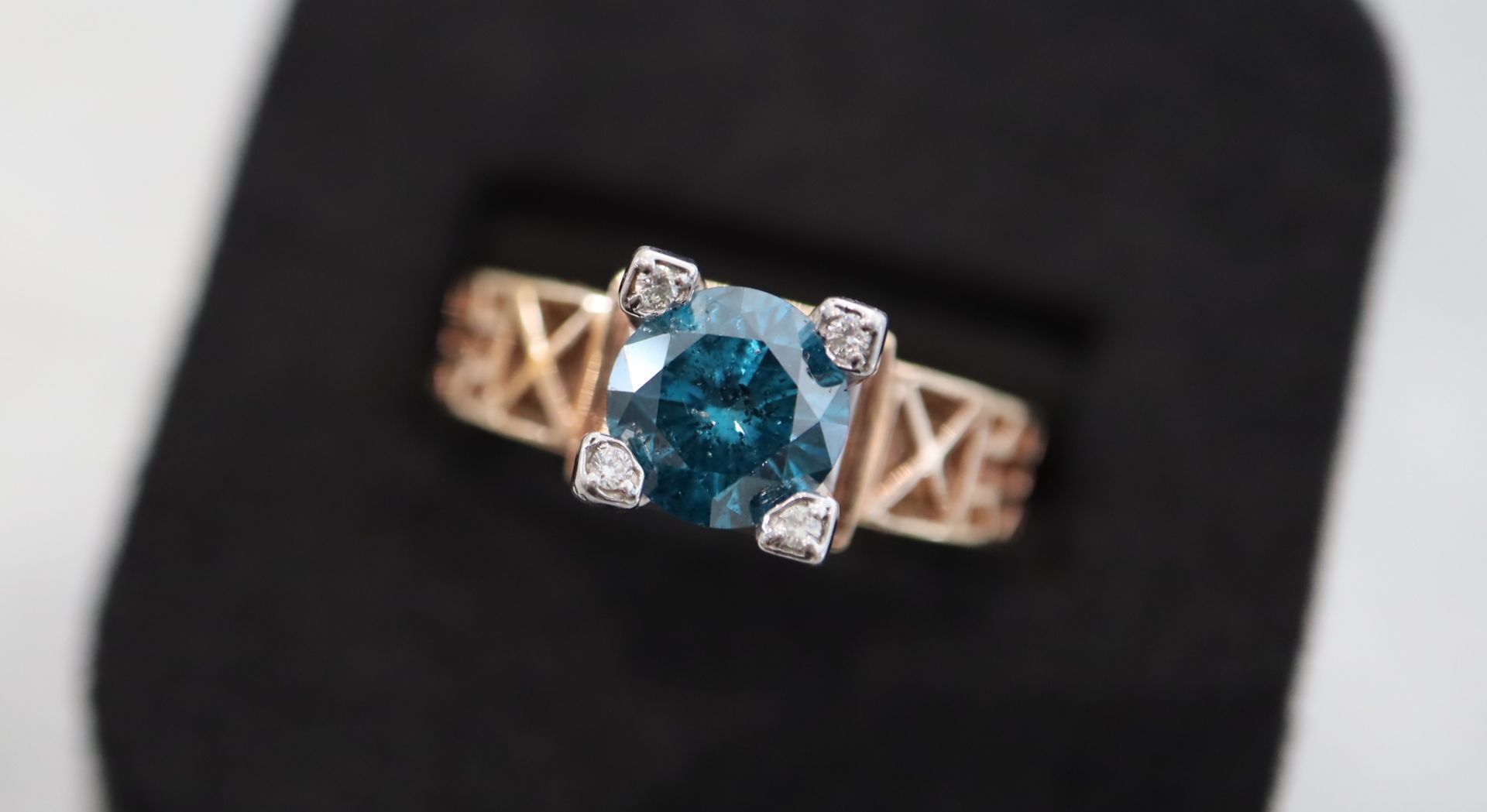 BLUE DIAMOND RING - 14K ROSE GOLD (UK SIZE - M)