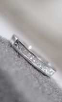 *PLATINUM VS/F 0.50CT PRINCESS CUT DIAMOND RING* (CERTIFICATED) - COMPLETE WITH CERTIFICATE CARD