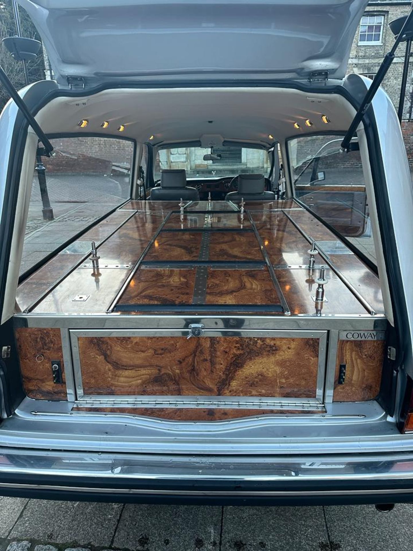 1988 ROLLS ROYCE SILVER SPIRIT HEARSE - Image 28 of 30