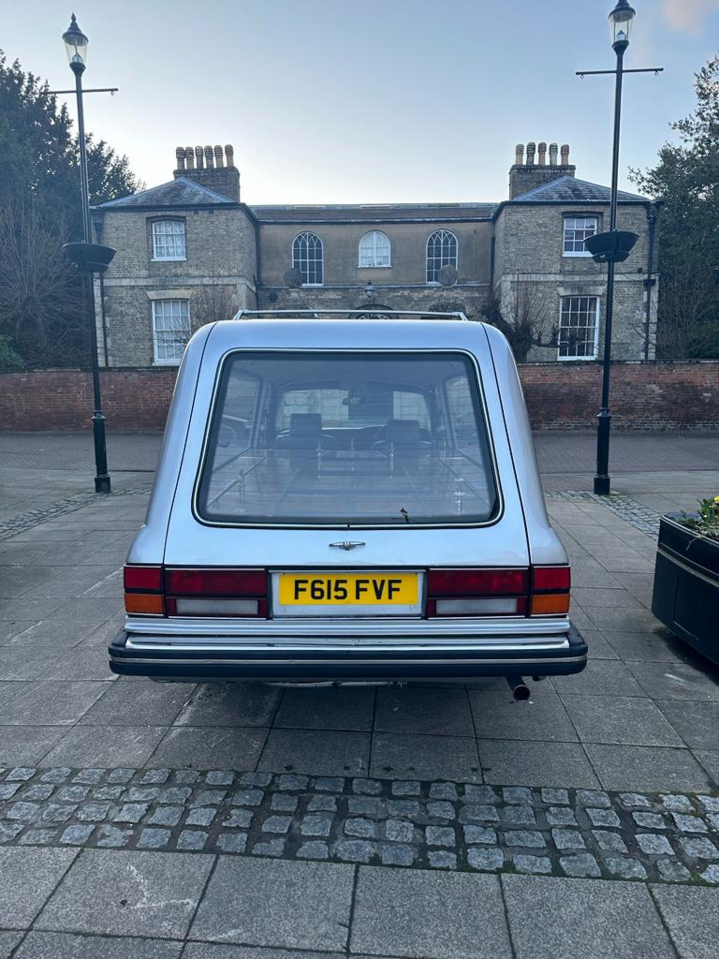 1988 ROLLS ROYCE SILVER SPIRIT HEARSE - Image 5 of 30