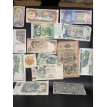 COLLECTION OF OLD NOTES INC SCOTTISH, BARBADOS $10 + MANY MORE INC AMERICAN
