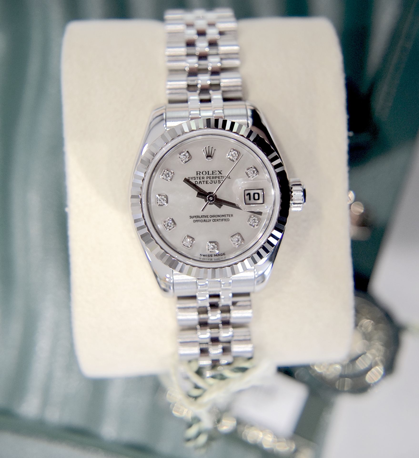 ROLEX DATEJUST REF. 179174 *FULL SET* FACTORY *RARE* WHITE/ SILVER PEARL DIAMOND DIAL - Image 23 of 41