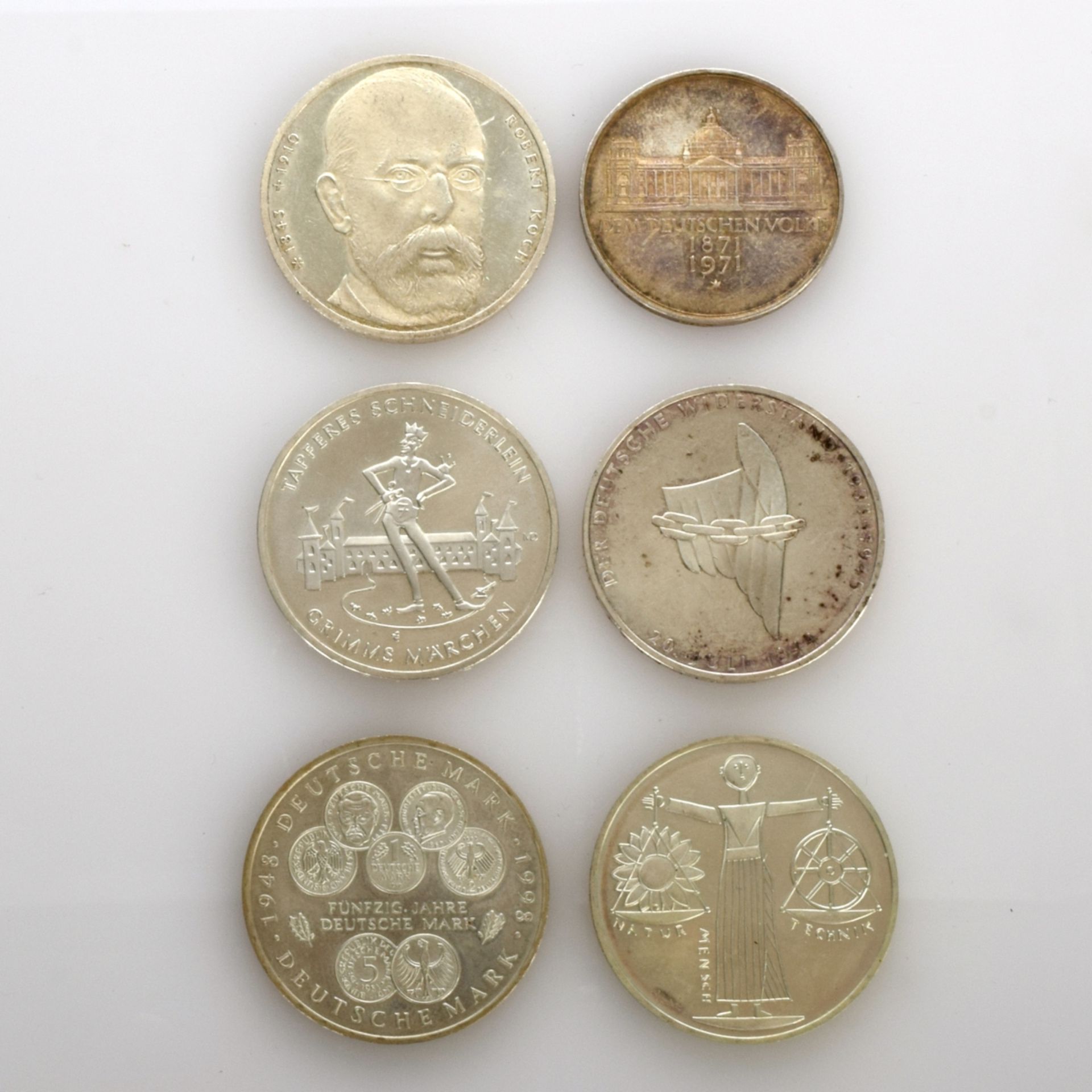 Sechs Gedenkmünzen - Bild 2 aus 4