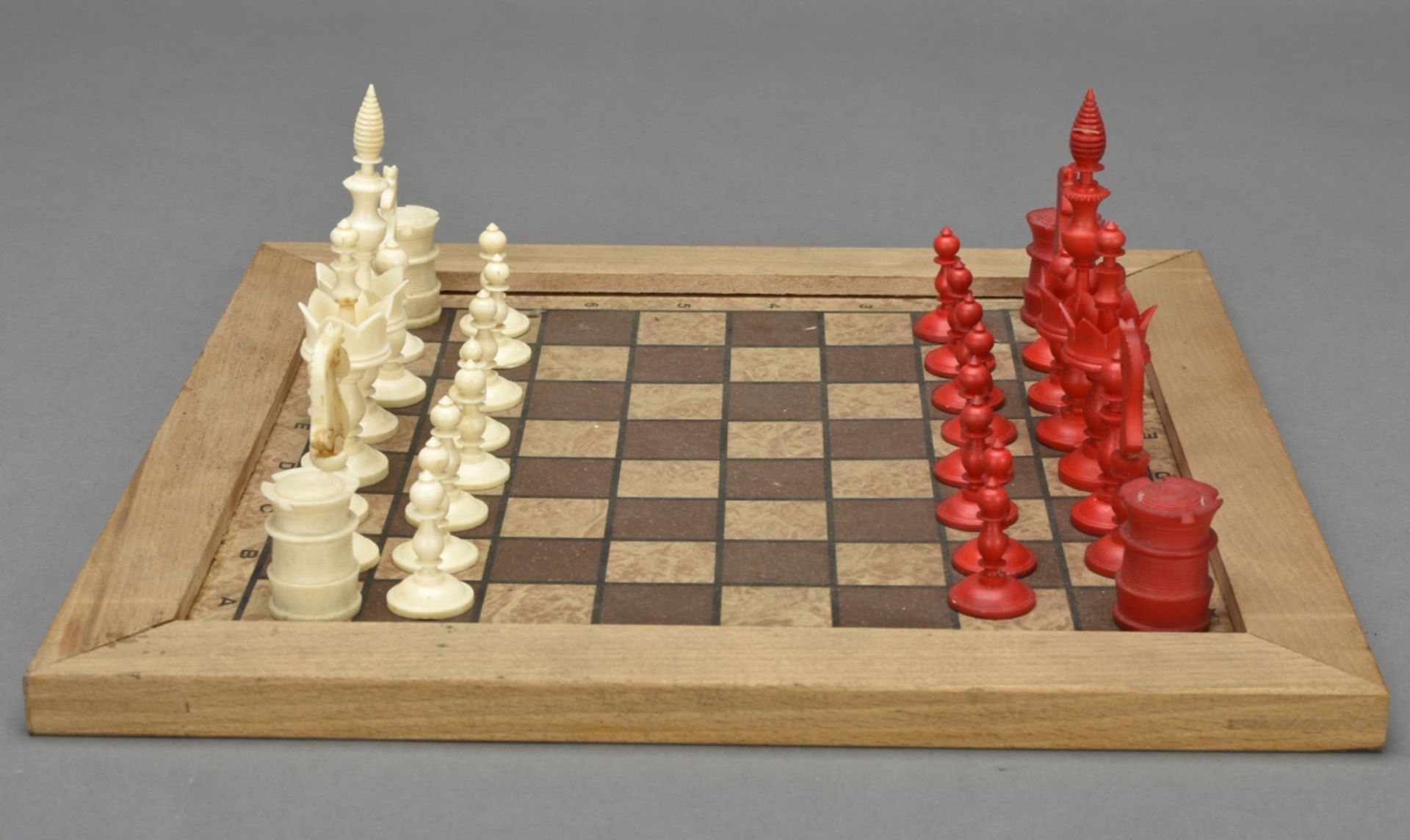 Schach- und Dominospiel - Image 4 of 5