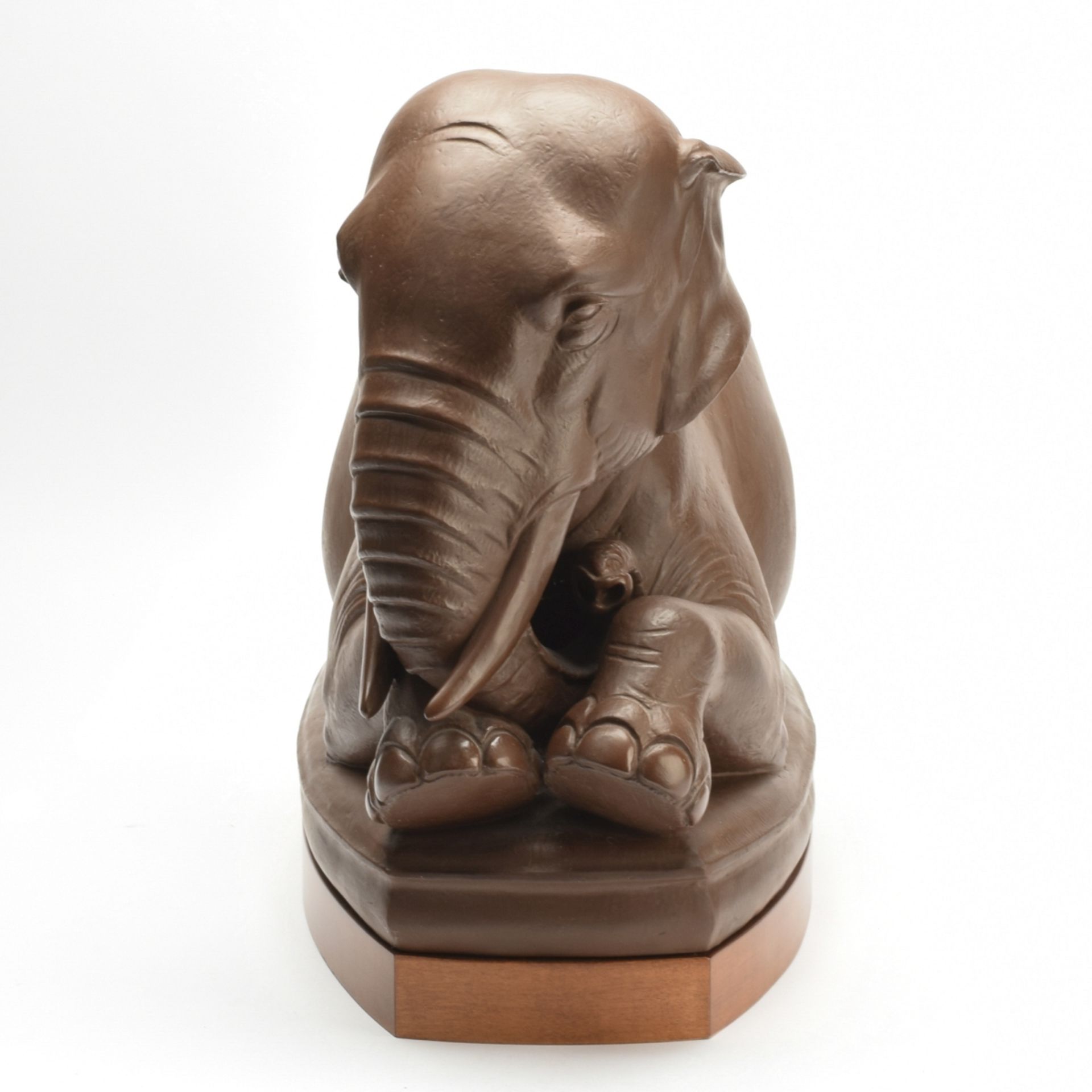 Große Böttgersteinzeug-Tierfigur Elefant - Bild 5 aus 11