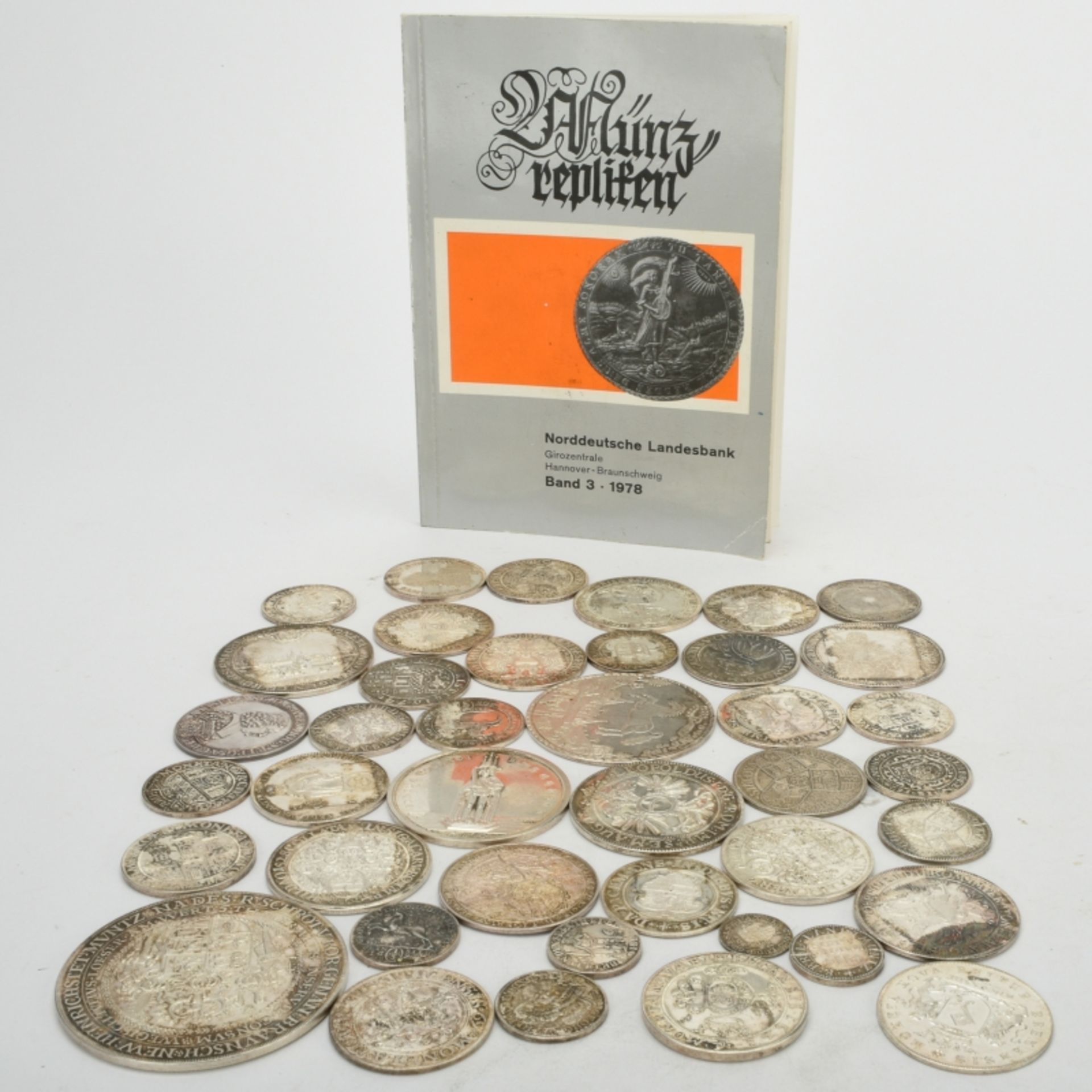 Konvolut Münzrepliken alter Taler und Teilstücke - Bild 3 aus 3