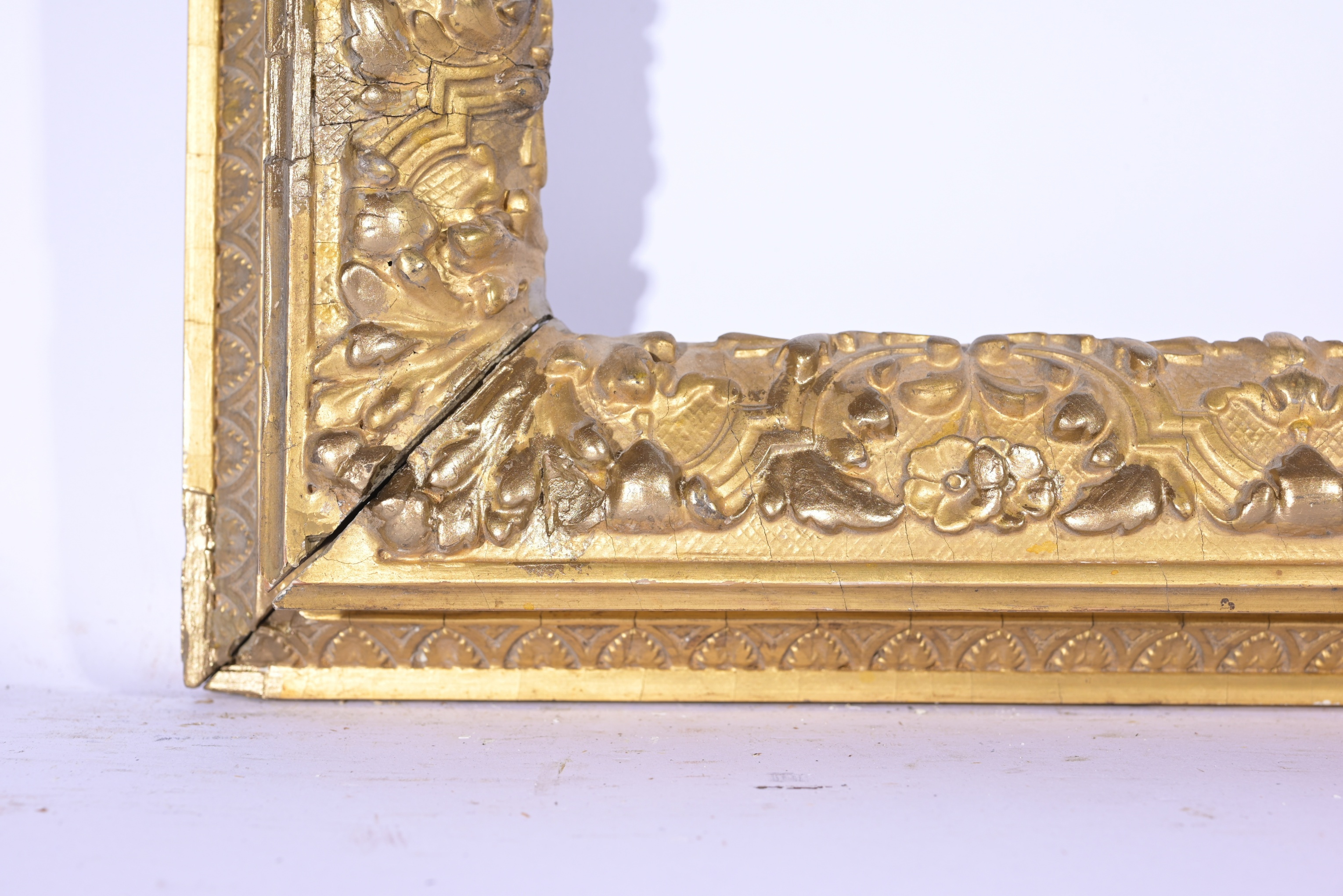 American, 1870's Gold Leaf Frame - 31.75 x 23.5 - Image 6 of 8