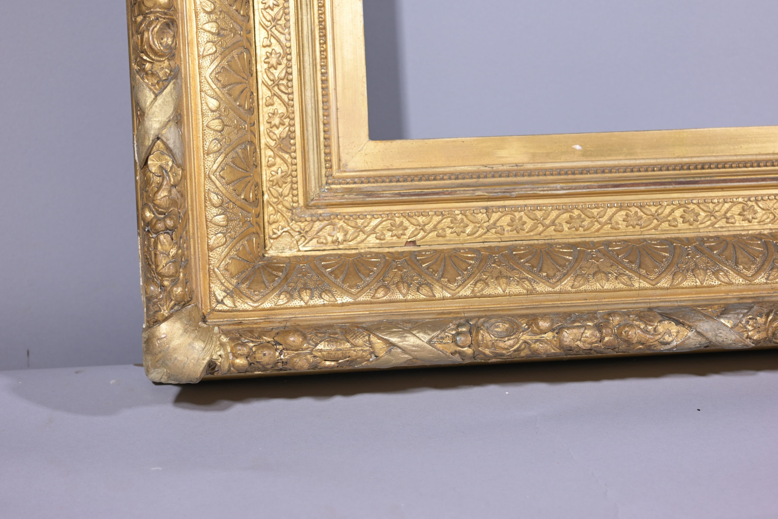 American 1880's Gilt Frame - 30.5 x 25 - Image 6 of 7