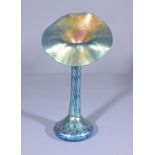 Lundberg Studios Jack in the Pulpit Glass Vase