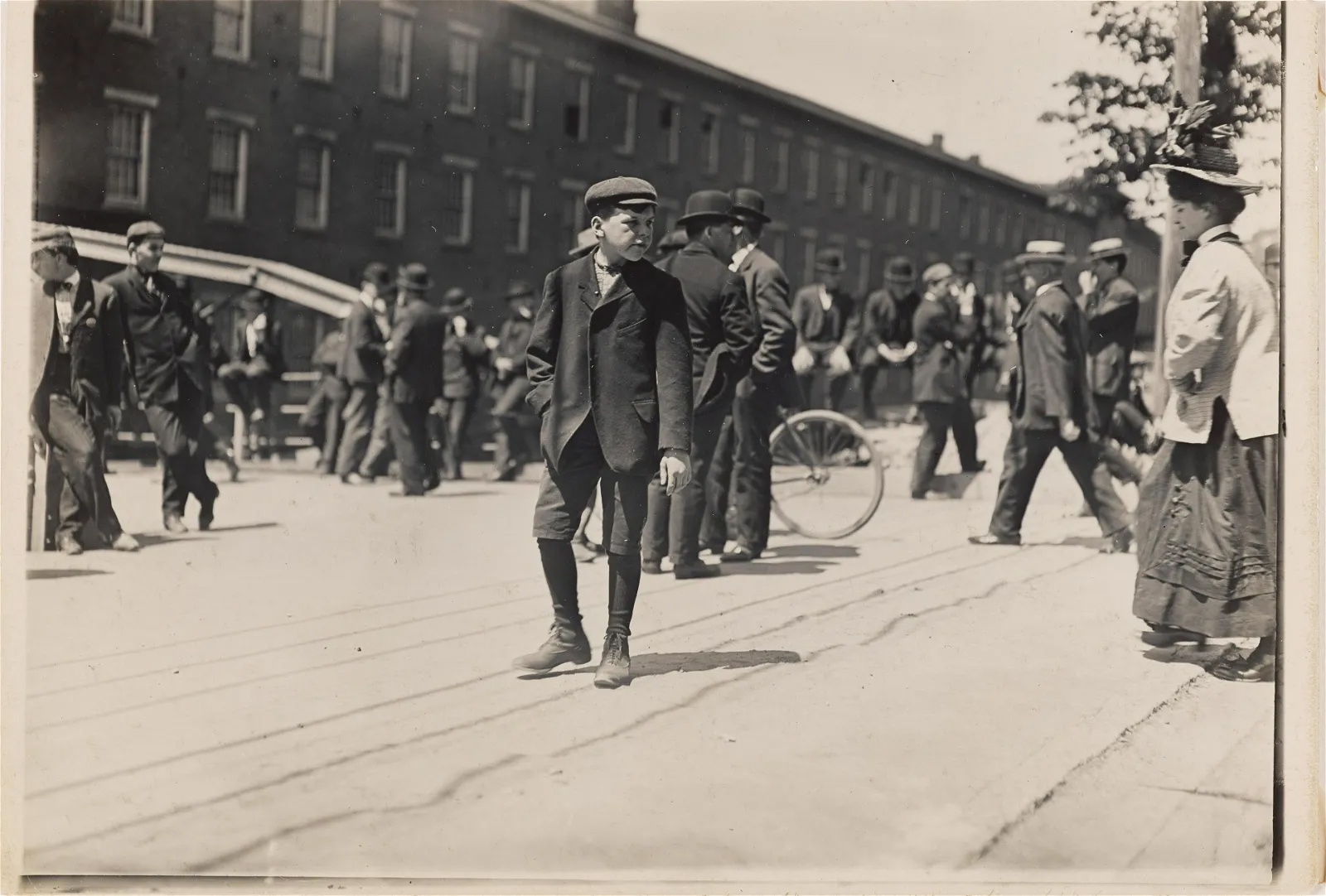 (7) Lewis Wickes Hine (1874-1940) Photographs - Image 13 of 15