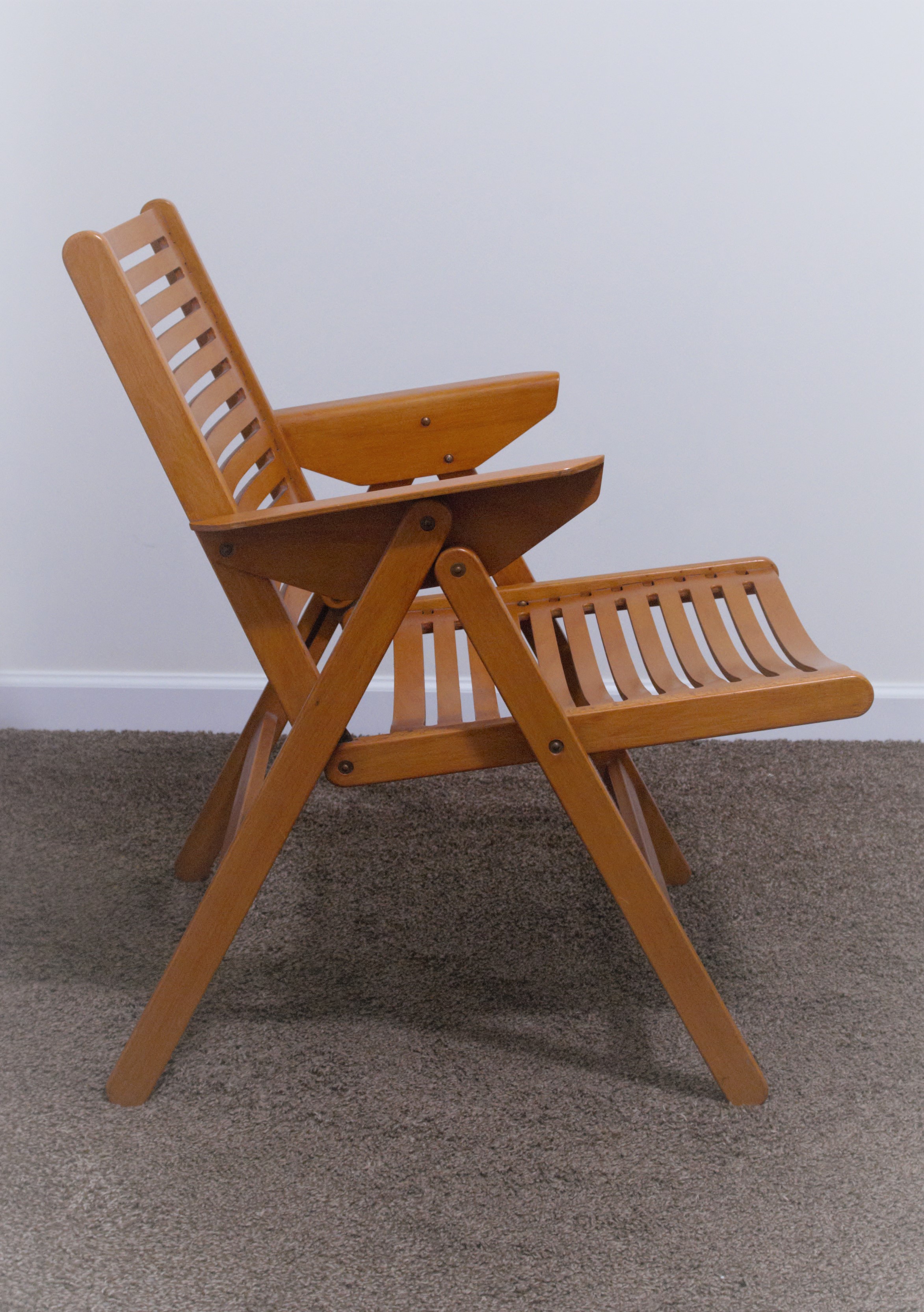 Niko Kralj "Rex" Lounge Folding Chair - Image 8 of 10