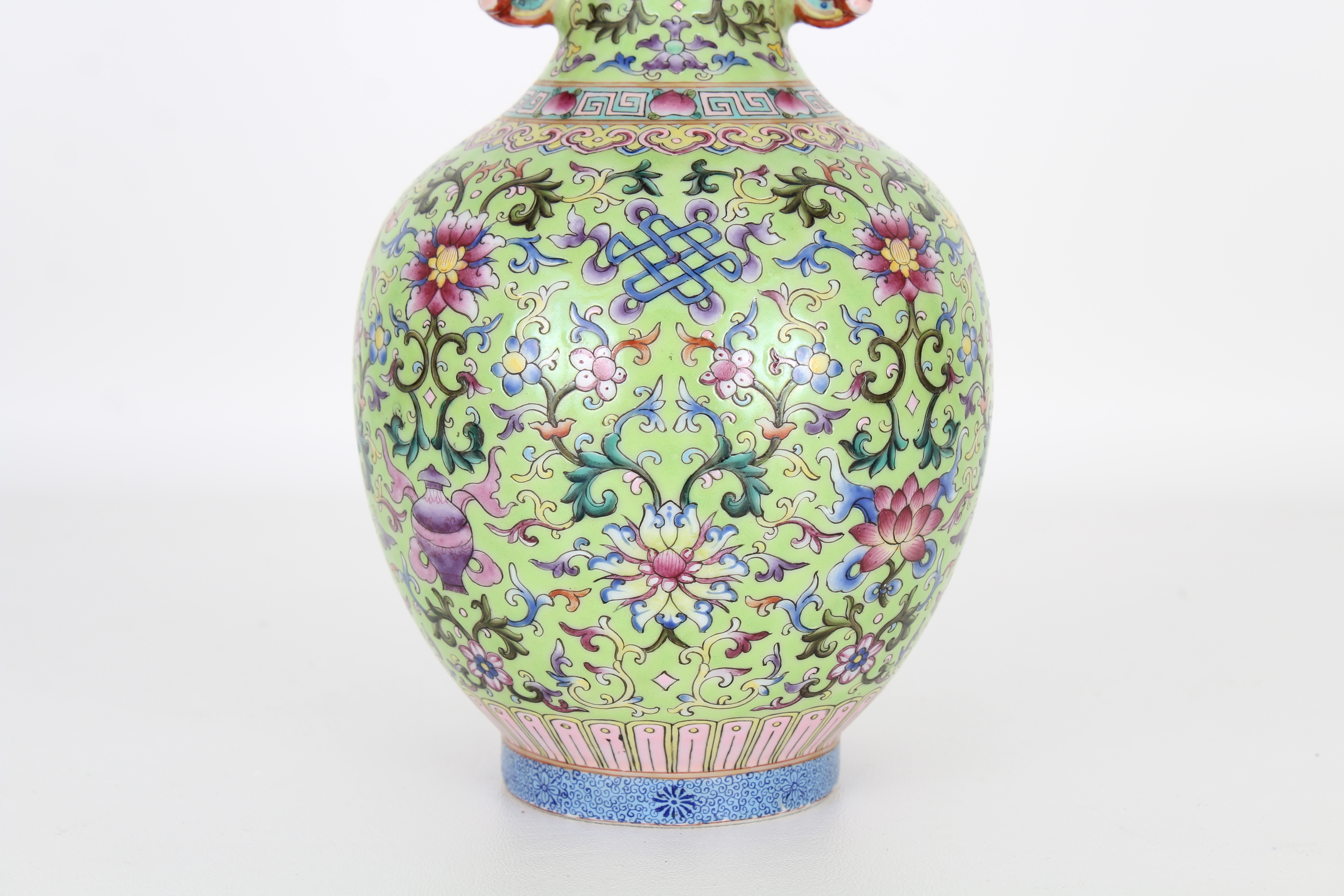 Chinese Famille Rose Vase, Qianlong Mark - Image 4 of 7