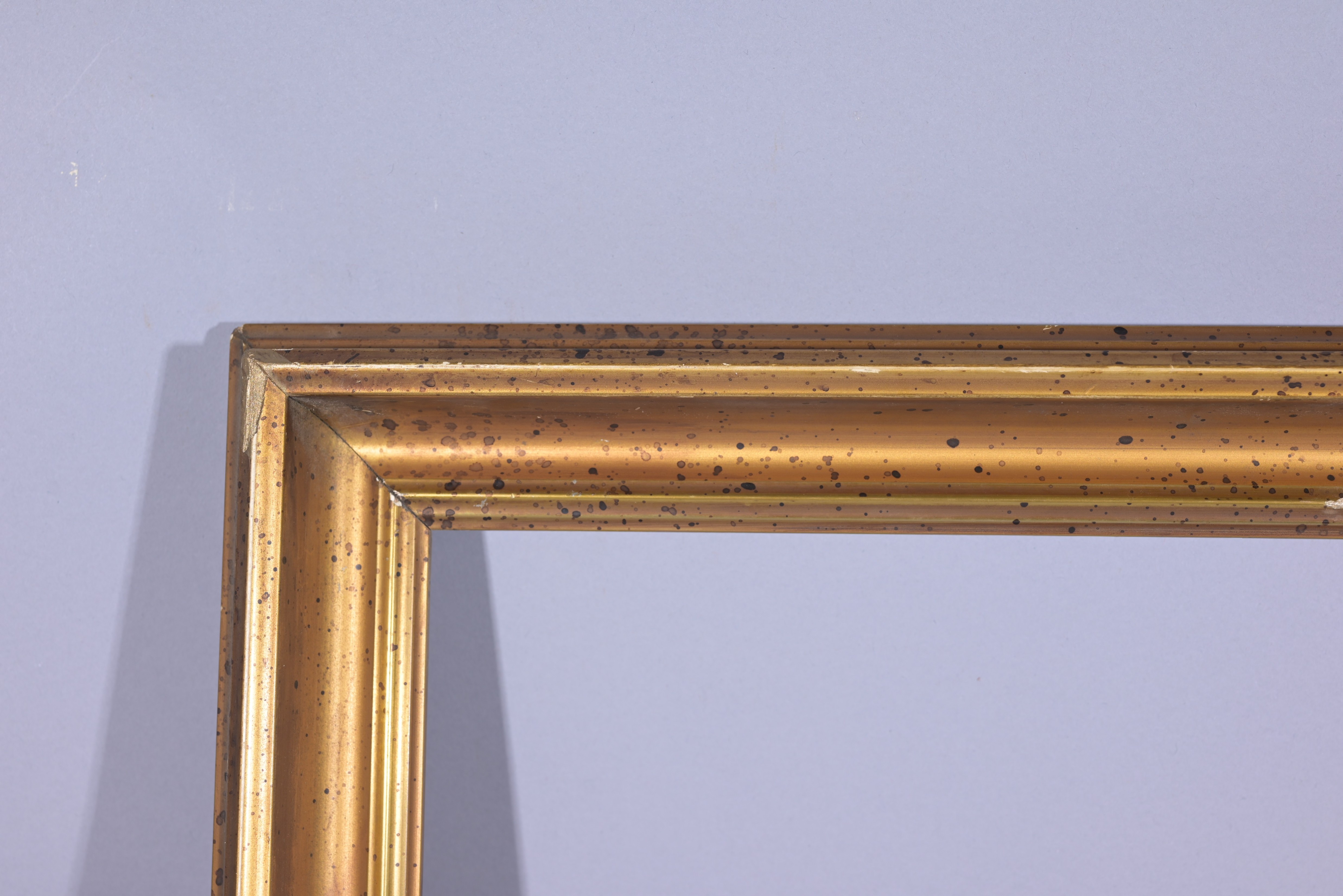 Antique Gilt Wood Frame - 19.75 x 16 - Image 3 of 7