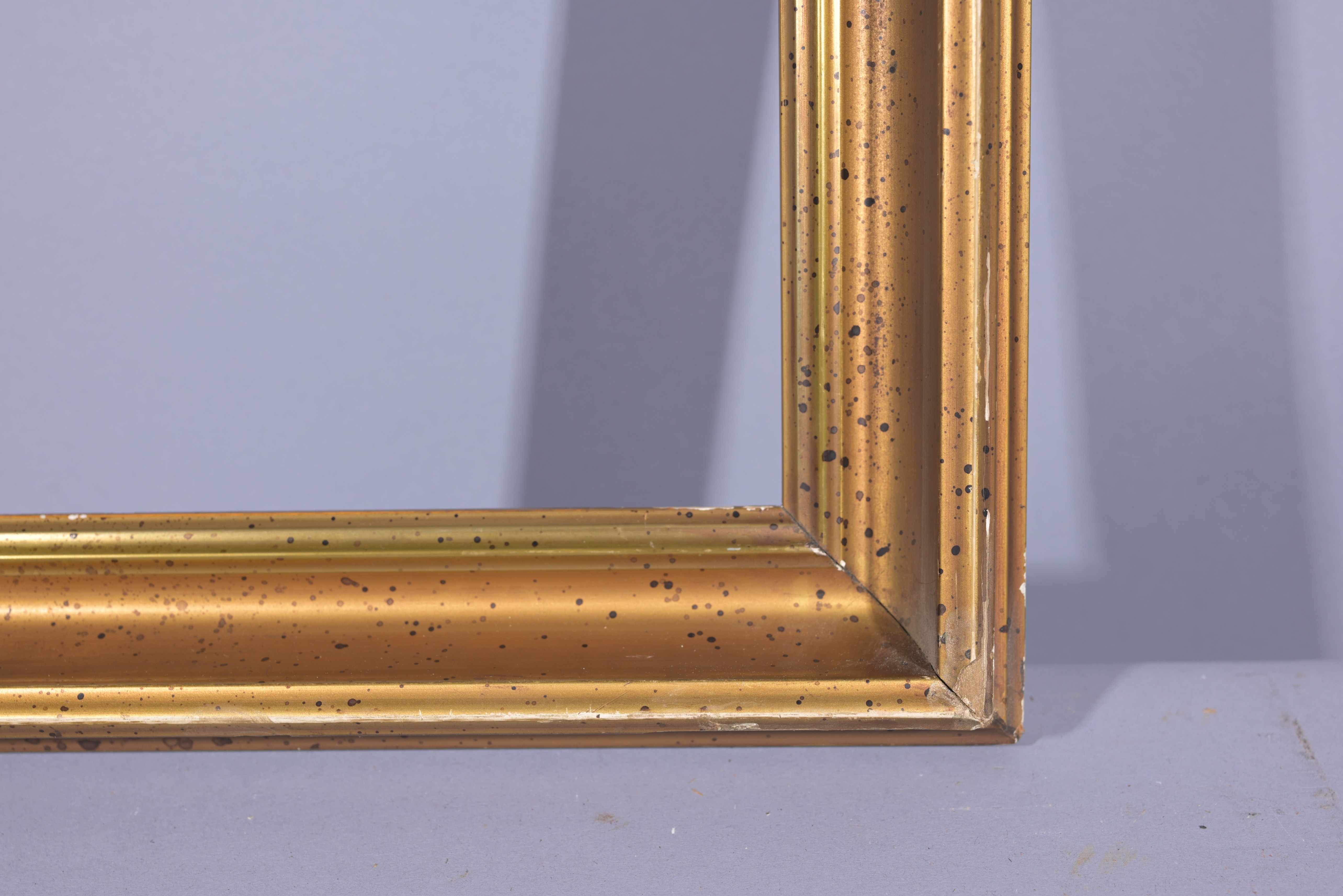 Antique Gilt Wood Frame - 19.75 x 16 - Image 5 of 7