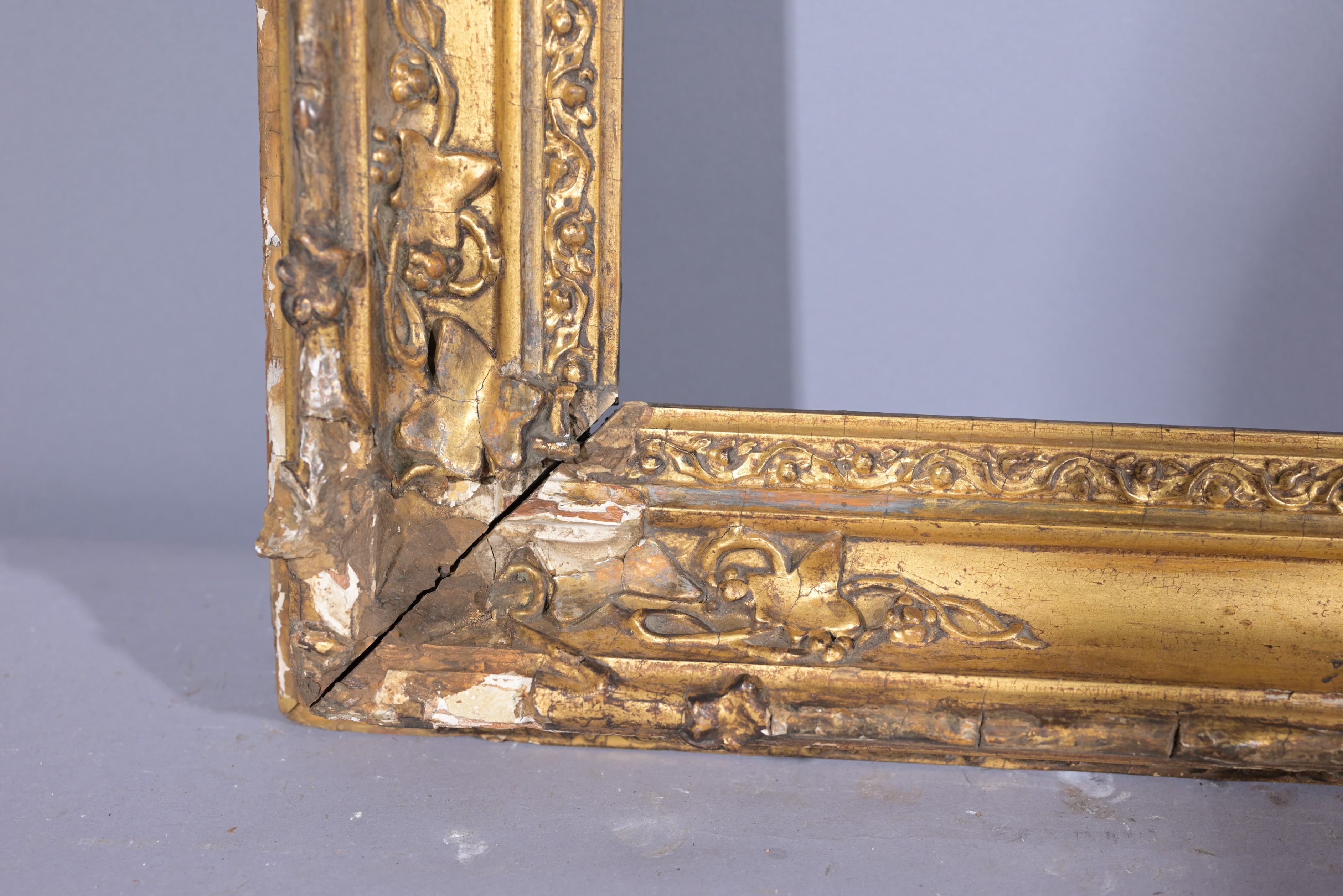 Antique Gilt/Wood Frame - 25.5 x 21.5 - Image 5 of 7