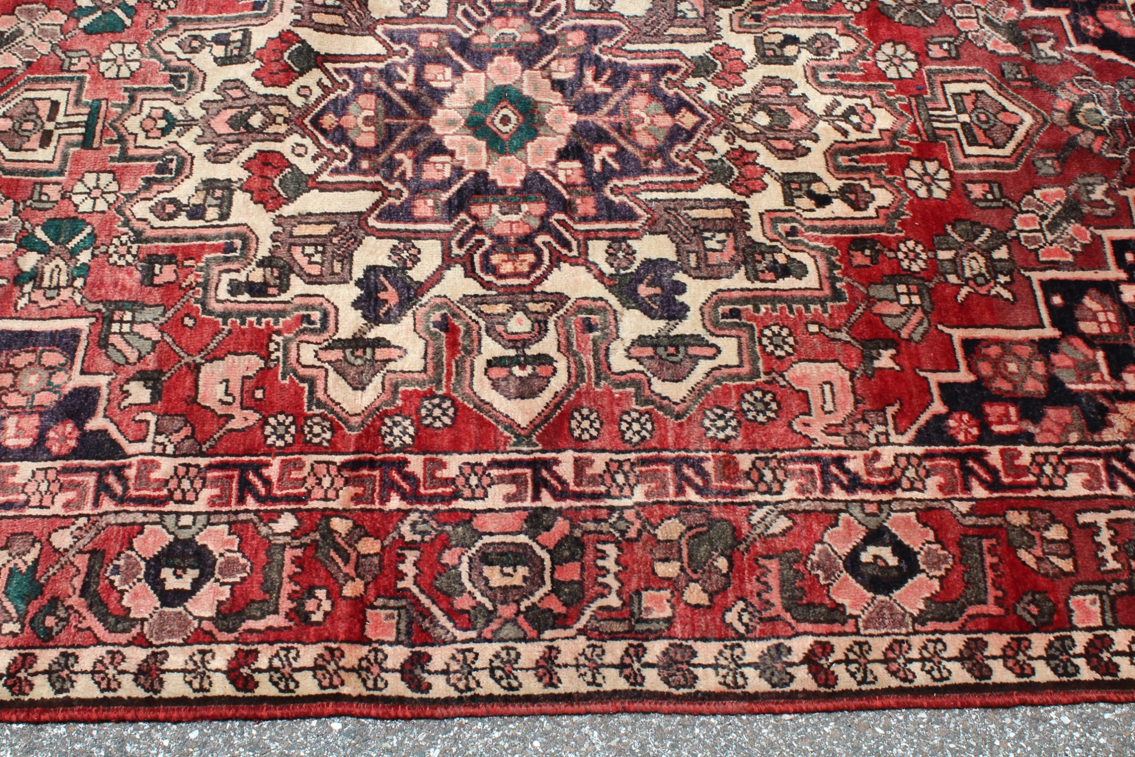 Heriz Hand-Knotted Persian Wool Rug - 5'5" x 8' - Image 10 of 12