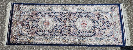 Hereke Turkish Bamboo Silk Tufted Rug - 2'6" x 6'6