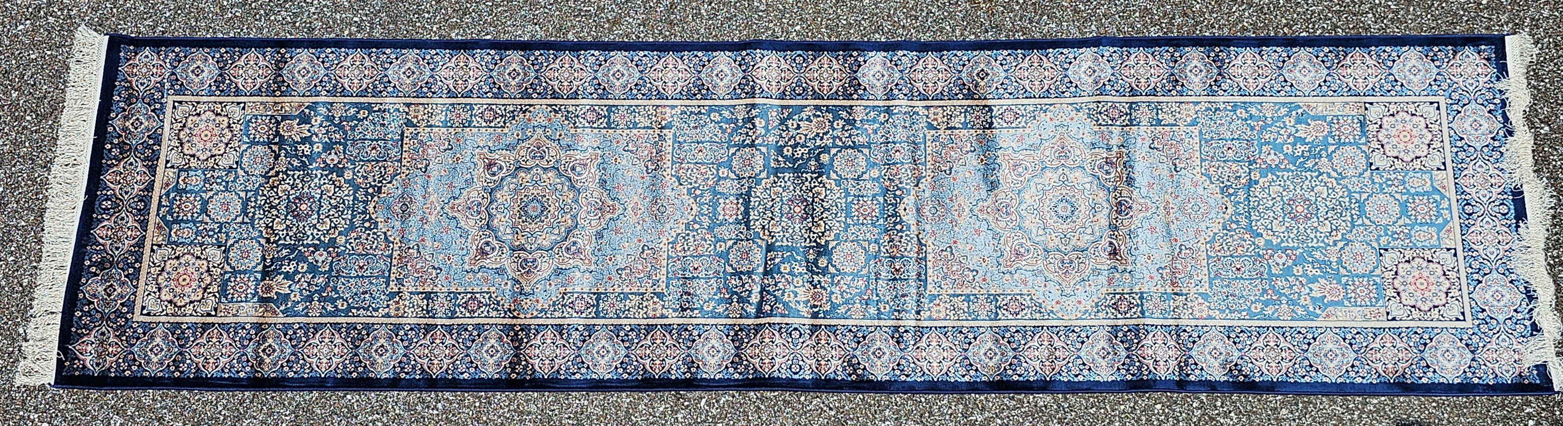 Hereke Turkish Bamboo Silk Tufted Rug - 2'6" x 10'