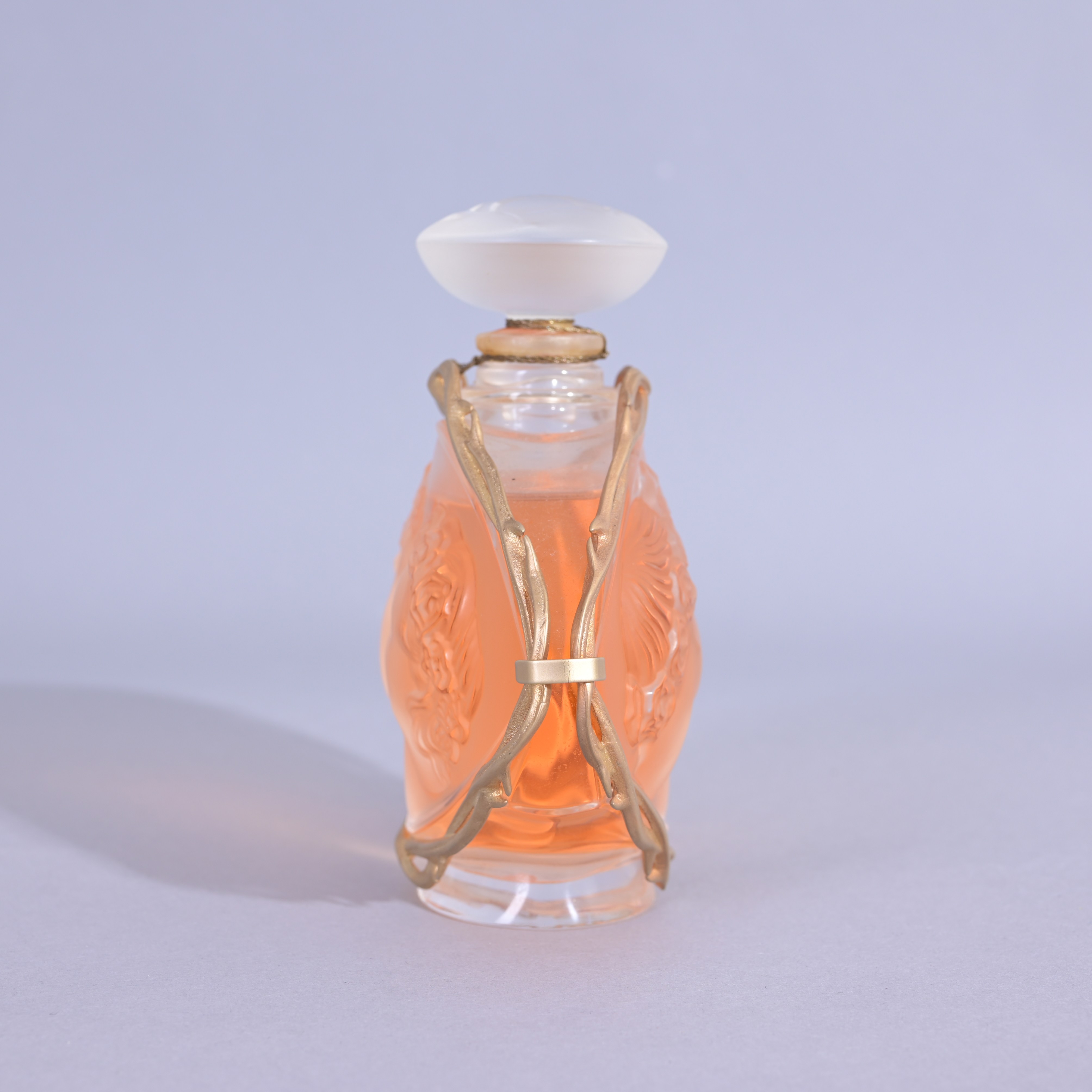 Lalique - Le Baiser Parfum - Image 2 of 7