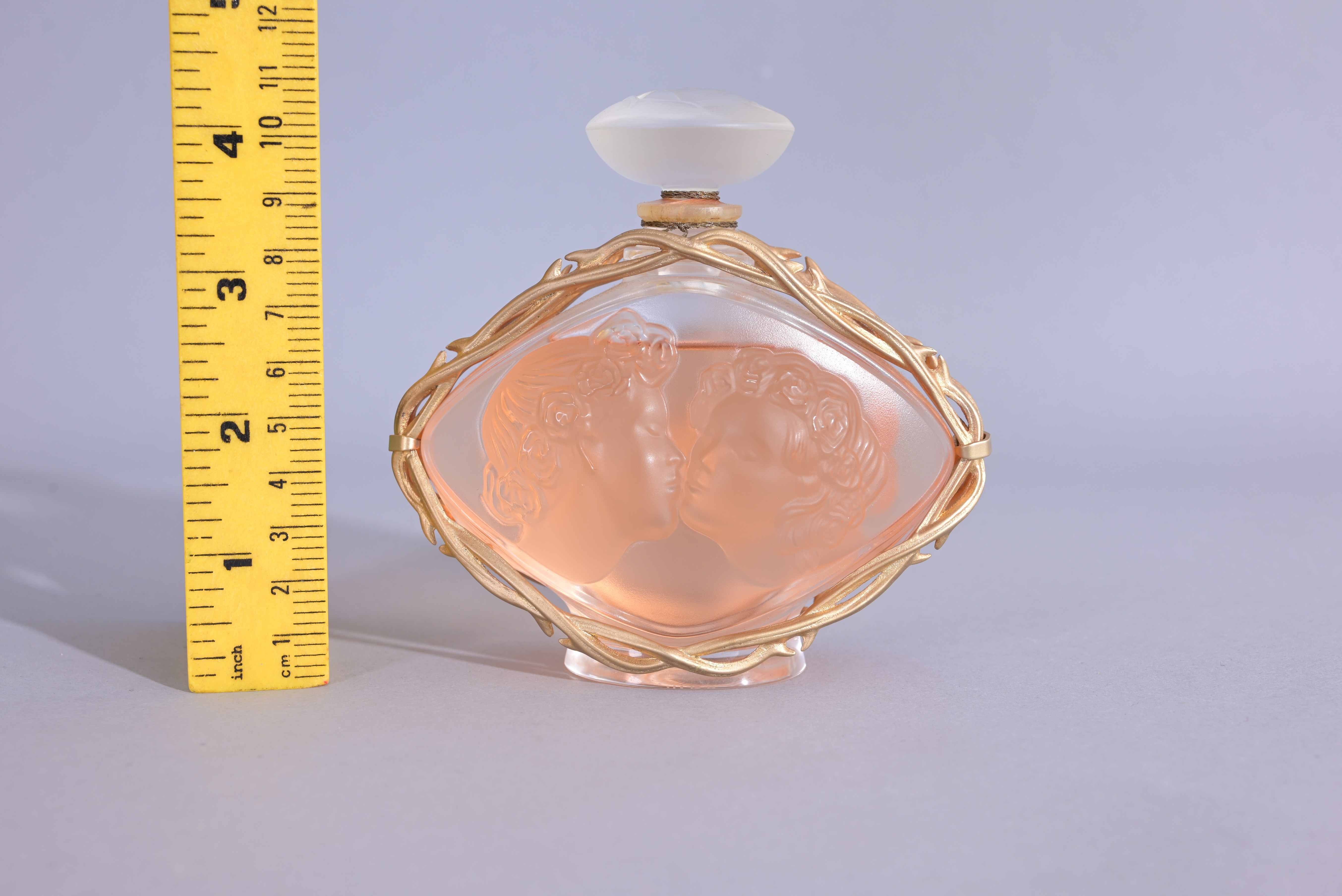Lalique - Le Baiser Parfum - Image 5 of 7
