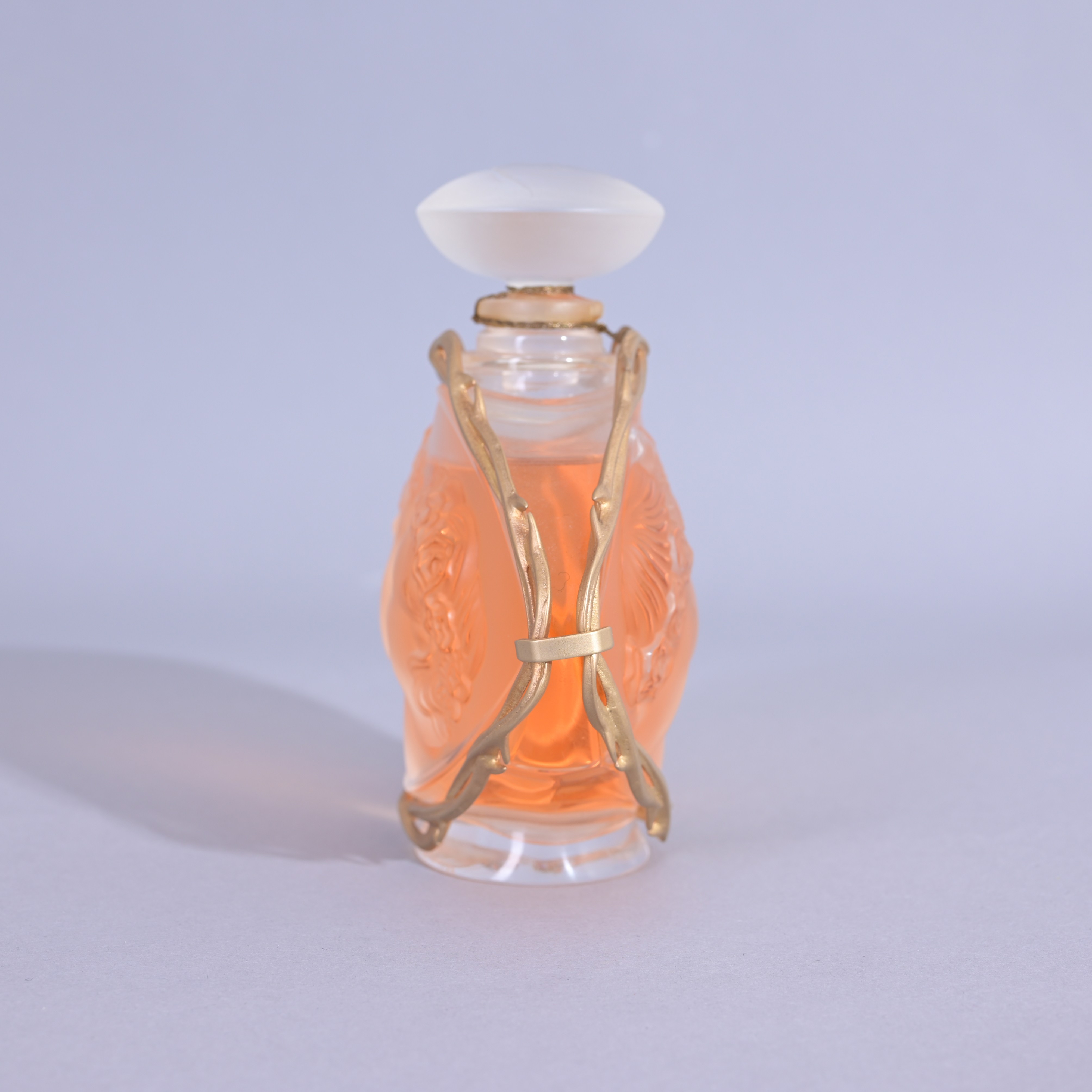 Lalique - Le Baiser Parfum - Image 4 of 7